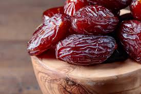 Deglet Noor Dates